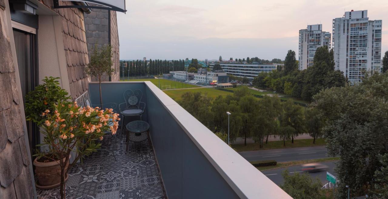 Studio Apartman Bohem 萨格勒布 外观 照片